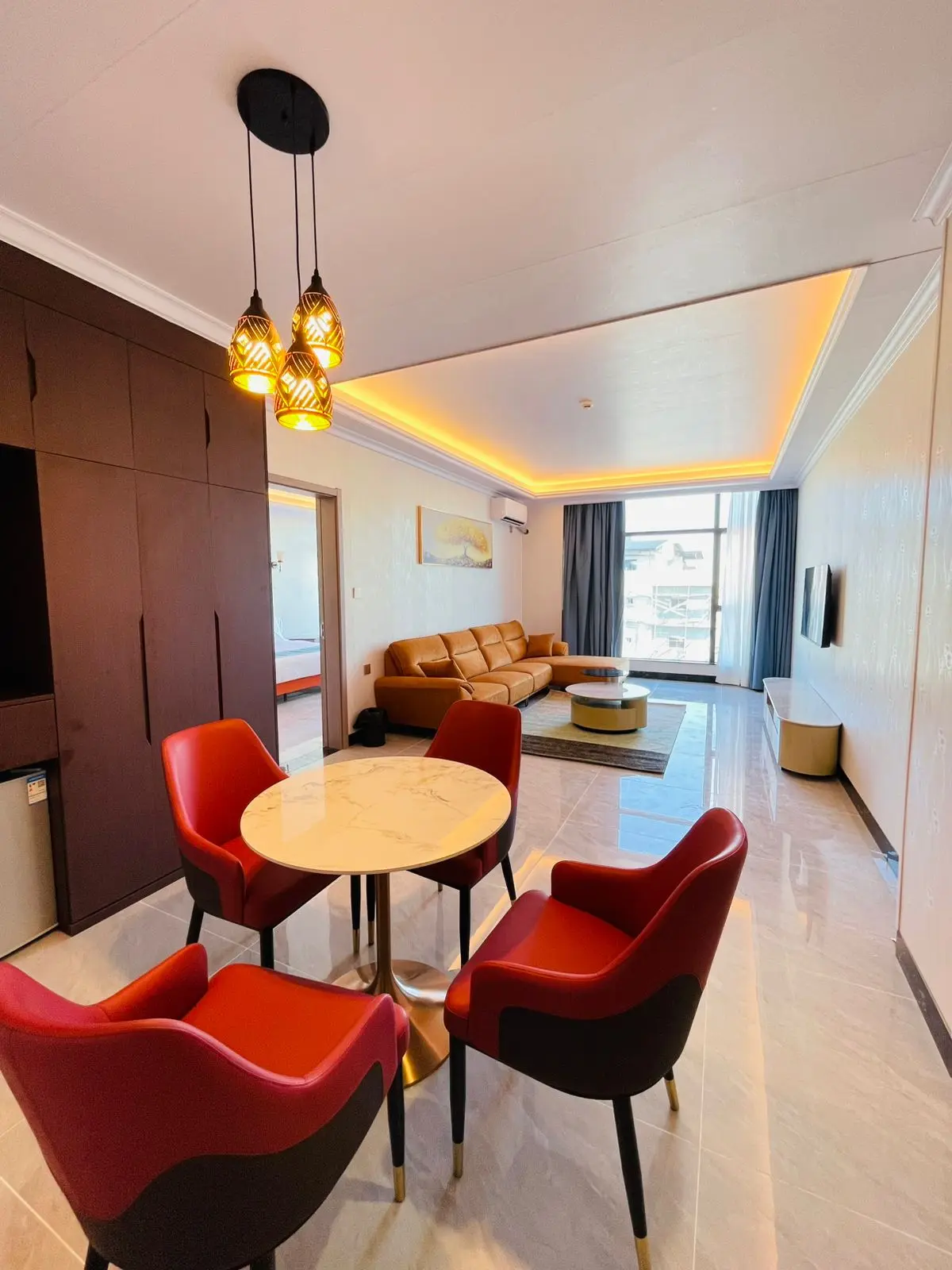 Luxury Suite